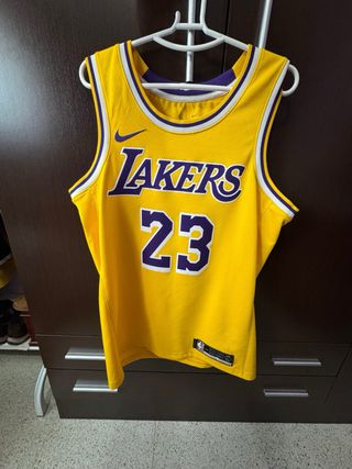 Camiseta Lakers LeBron James Talla M
