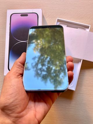 iPhone 14 Pro Max LEER