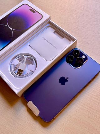 iPhone 14 Pro Max LEER