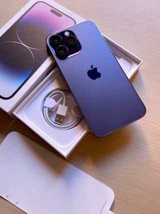 iPhone 14 Pro Max LEER