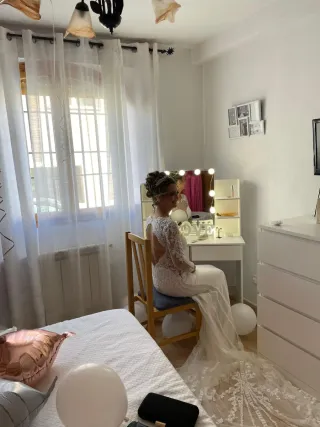 Vestido de Novia)Talla S Encaje Manga larga