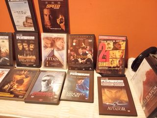 50 DVDs Películas con Mueble Organizador