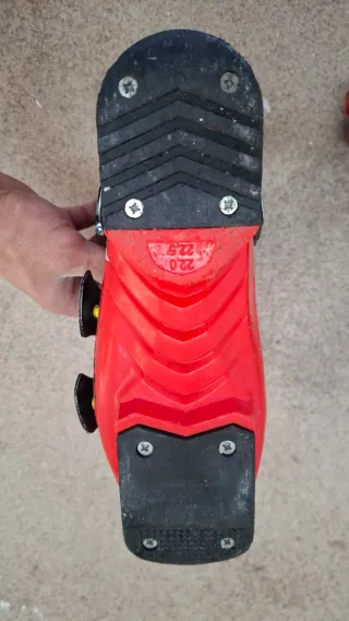 Botas de esquí infantiles Atomic rojas talla 34-35