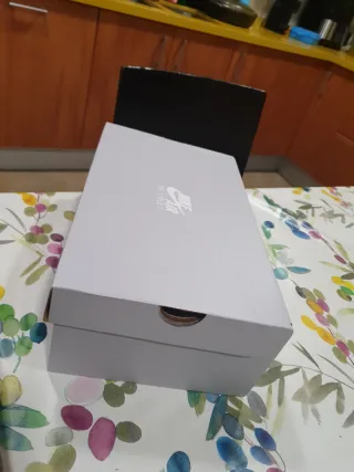 Caja Nike Air Force 1 Talla 42