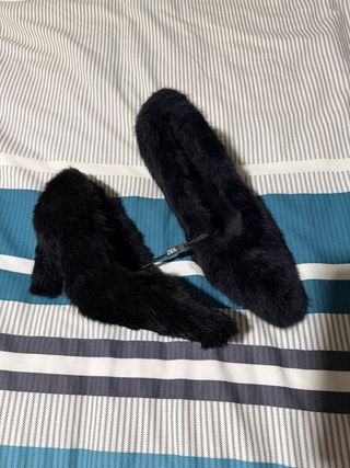 Zapato tacón pelo Zara Talla 40