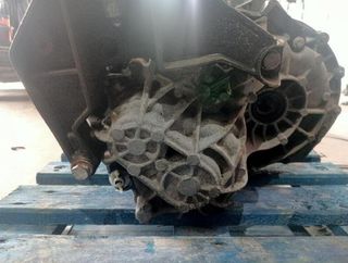 Caja pf6 006 8200460604 renault master maxi 105449