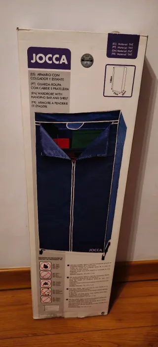 Armario Jocca con colgador y estante