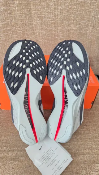 Nike Streakfly 2 Talla 43