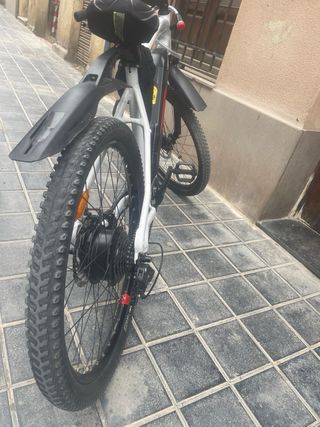 Bicicleta Eléctrica Rockrider MTB 380WH Blanca
