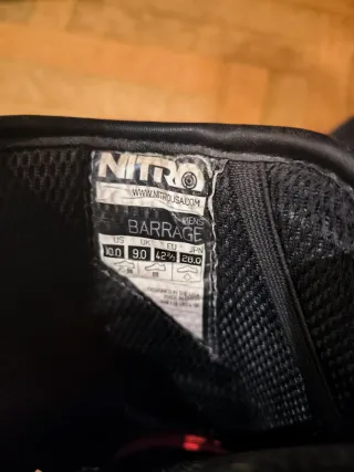 2 tablas + 1 Fijaciones y 2 pares de Botas