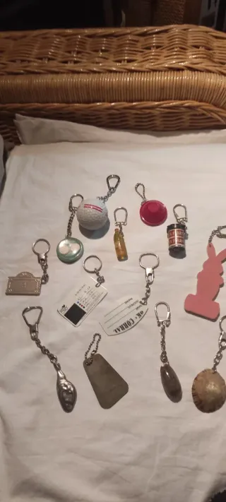 Llaveros Varios Temáticos lote de 12,marcas varias