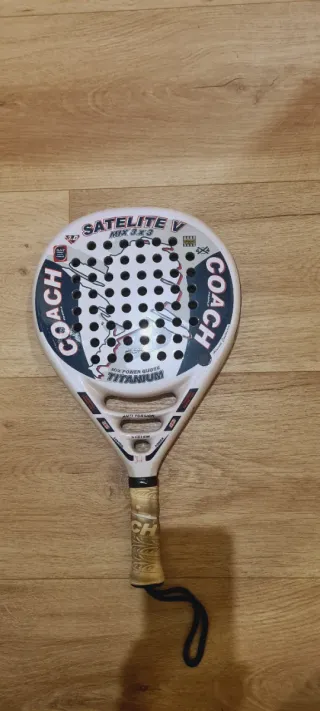 Pala de pádel Coach Mix Power Titanium