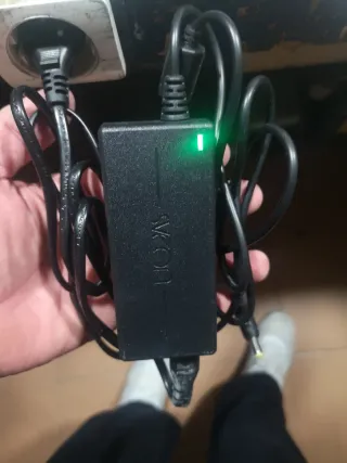 Cargador Sveon SAC165 65W Universal Portátil