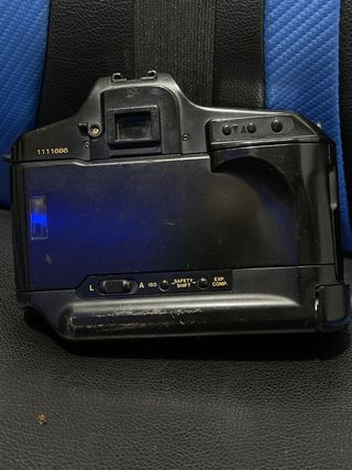 Canon T90 Cámara Analógica Negra