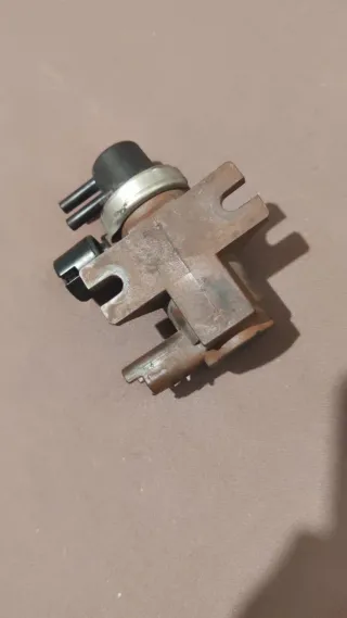 Válvula Aire Adicional Ford