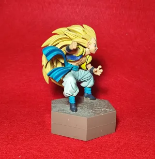 Figura Goku SSJ3 8cm