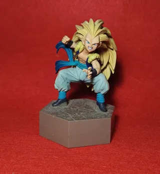 Figura Goku SSJ3 8cm