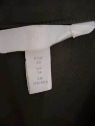 Mono H&M verde militar