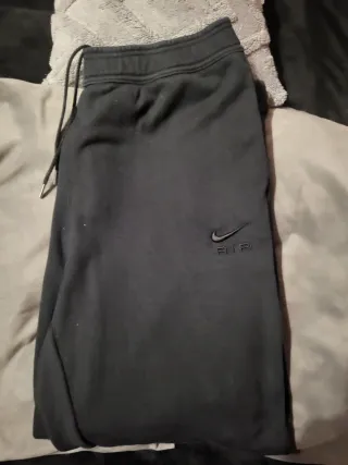 Pantalones deportivos NIKE original Hombre Negros