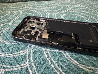 iPhone 15 Pro Chassis Titanio Nero