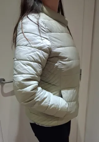 Anorak Champagne. Compacta.