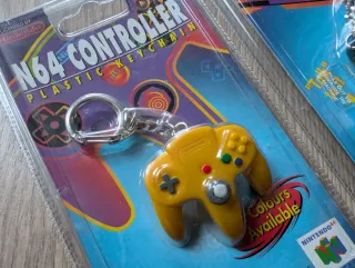 Llaveros N64 Nintendo Control Deck y Controller