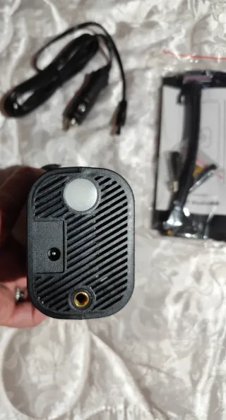 Bomba de ar portátil para pneus