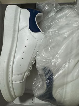 Sneakers Alexander McQueen Bianche e Blu