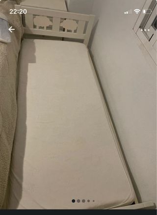 Cama infantil Ikea madera + colchón