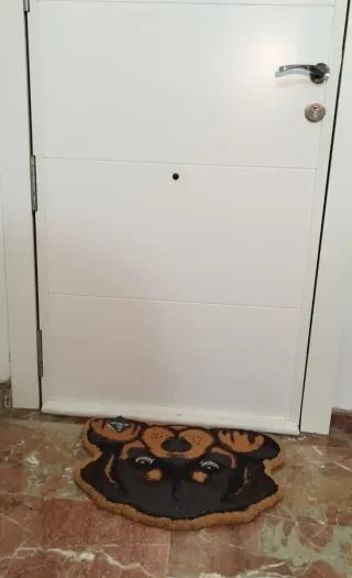 Felpudo perro Rottweiler de coco