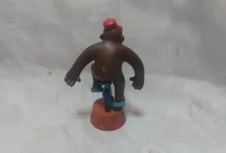 Figura Mr. Teeny Mono Entrenado