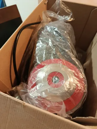 Cafetera Nespresso Vertuo Next Roja