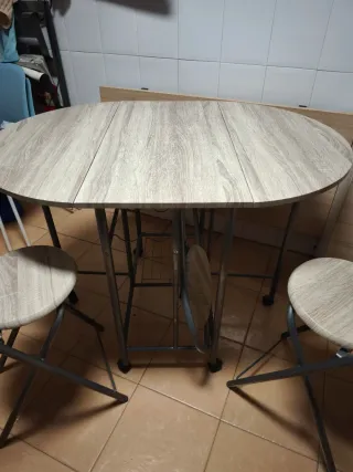 Mesa plegable cocina con 3 taburetes
