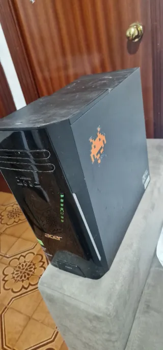 Ordenador de sobremesa funcional