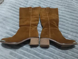 Botas de ante marrones talla 37