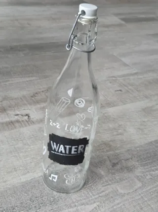 Botella de cristal con cierre hermético