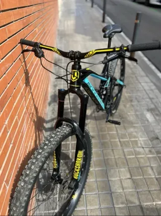 Bicicleta Mondraker F-Podium R
