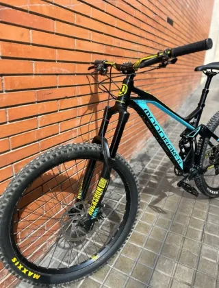 Bicicleta Mondraker F-Podium R