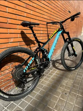 Bicicleta Mondraker F-Podium R