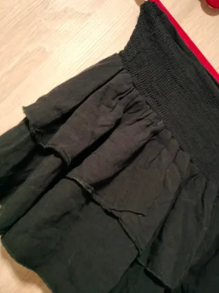 Falda Mini  volantes negra elástica sexy