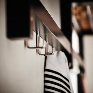 Perchero Estante Ikea Tjusing Negro/Plata