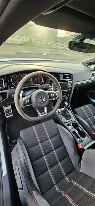 Volkswagen Golf 2016