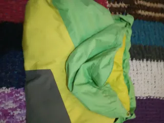 Chaqueta Roxy esquí/snowboard verde y amarillo