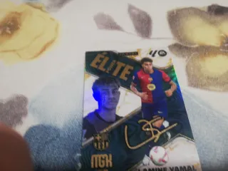 Tarjeta Panini Elite Lamine Yamal Firma