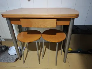Mesa de cocina madera y metal