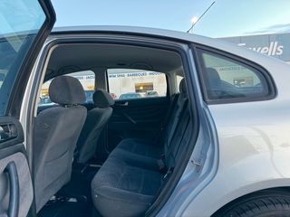 IMPECABLE VOLKSWAGEN PASSAT 1.9 TDi 115CV