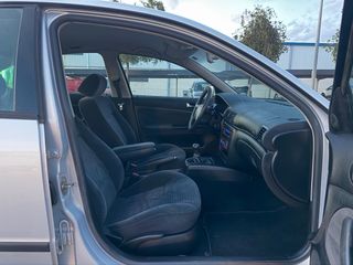 IMPECABLE VOLKSWAGEN PASSAT 1.9 TDi 115CV