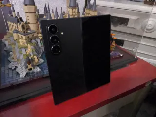 Samsung Galaxy Z Fold 7 + Accessori