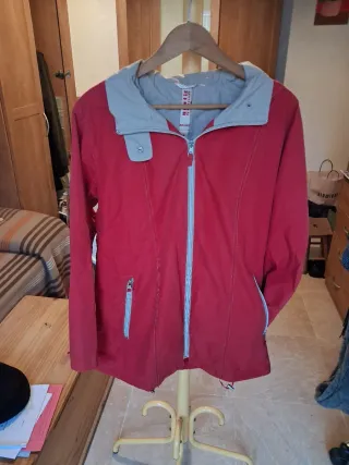 Parka caballero entretiempo roja