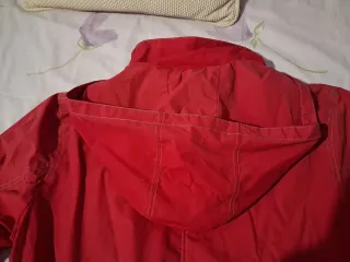 Parka caballero entretiempo roja